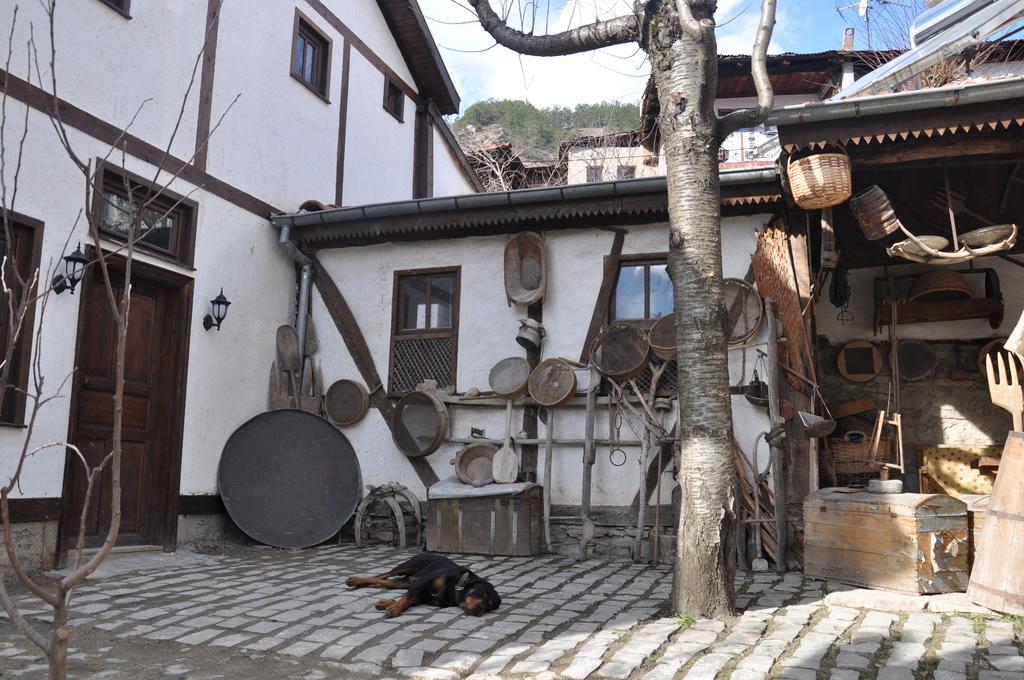 Gasthaus Haci Sakirler Konagi Mudurnu Exterior foto