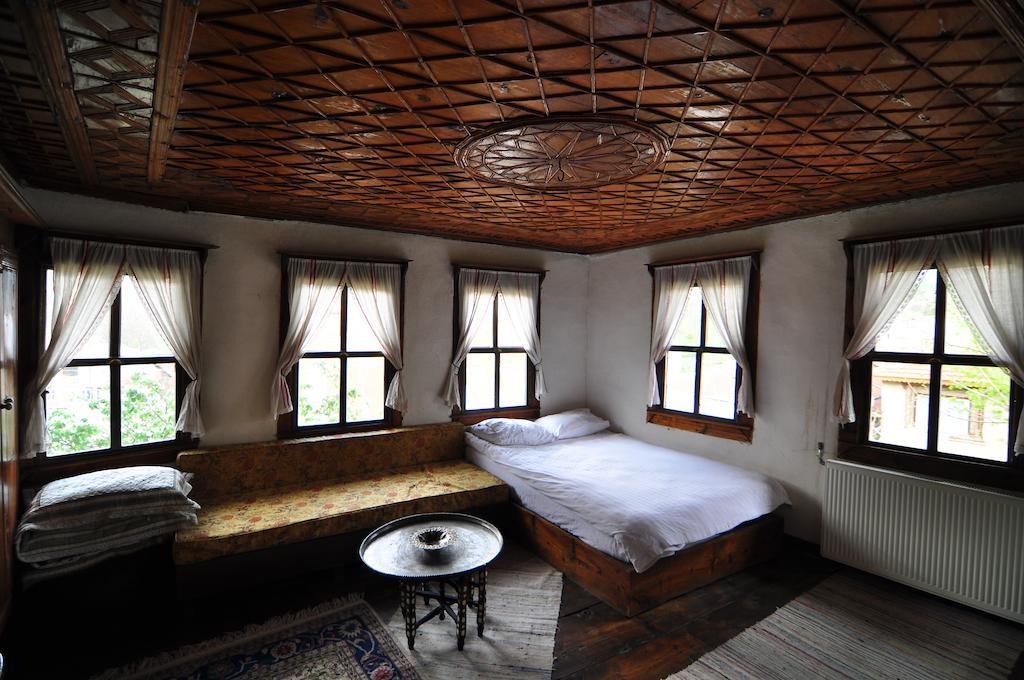 Gasthaus Haci Sakirler Konagi Mudurnu Zimmer foto