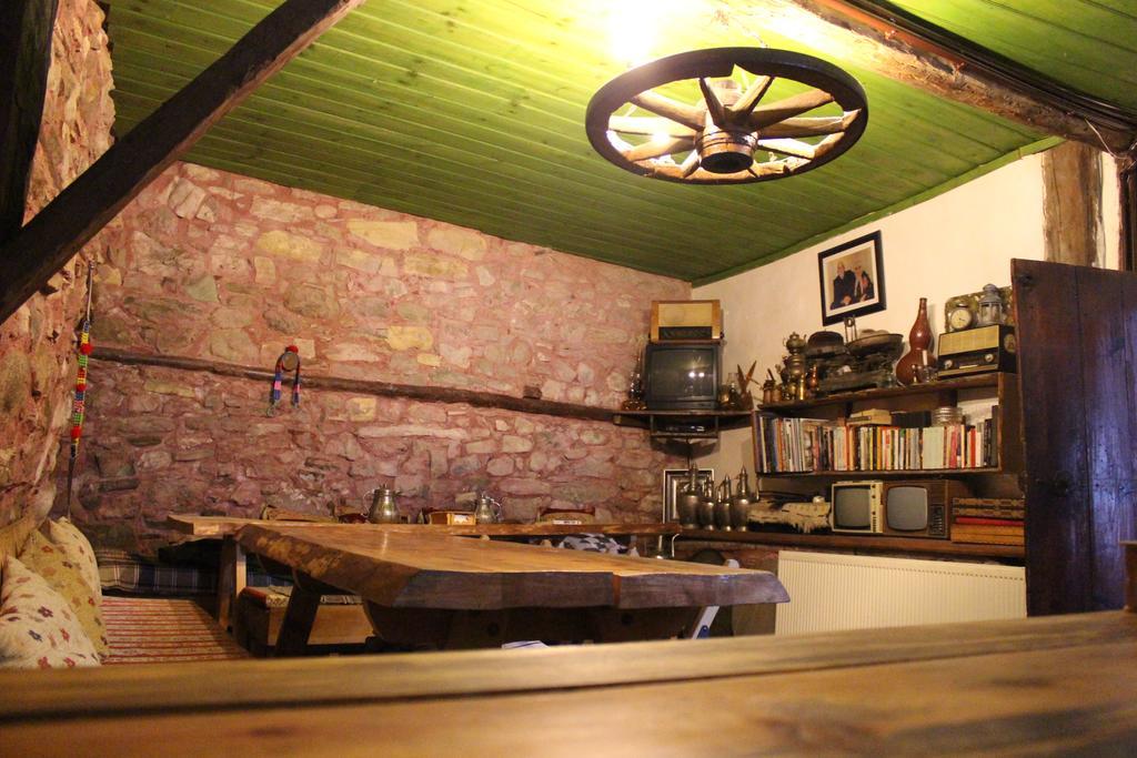Gasthaus Haci Sakirler Konagi Mudurnu Exterior foto